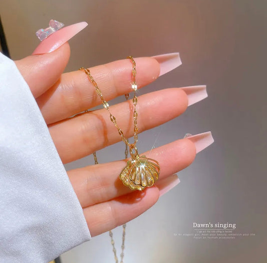 Elegant Shell Necklace 18k Gold Plating