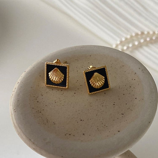 Elegant Shell Earrings 18k Gold Plating