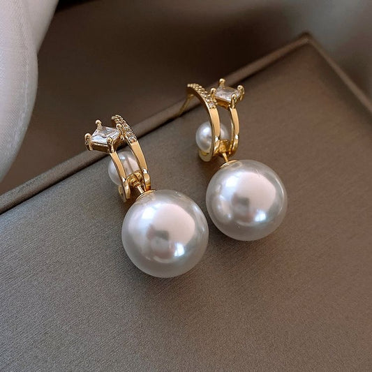 Elegant Pearl Gold Earrings 18k Gold Plating